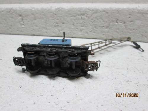 HO SCALE : MARKLIN : CRANE (FITTED WITH 2-RAIL WHEELS)