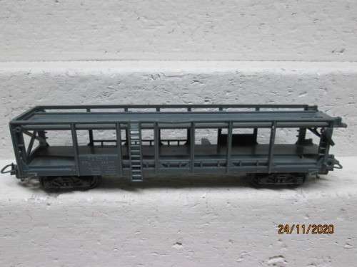 HO SCALE : LIMA : DARK GREY CAR CARRIER (ADJUSTABLE DECK)