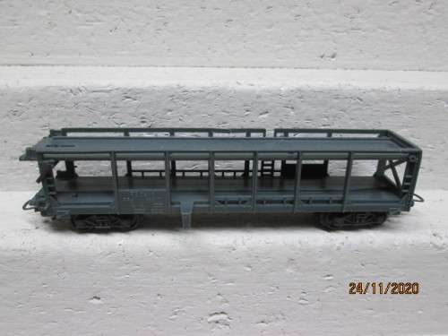 HO SCALE : LIMA : DARK GREY CAR CARRIER (ADJUSTABLE DECK)