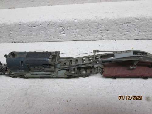 HO SCALE : JOUEF 85 TON COCKERILL CRANE SET