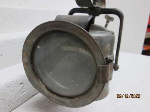 ANTIQUE SAR LAMP - (CRESTLLA ENGINEERING)