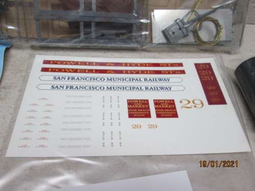 1:22 SCALE :  SAN FRANCISCO'S CABLE CAR KIT - BOXED
