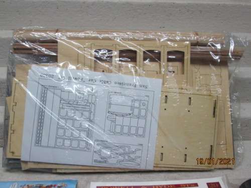 1:22 SCALE :  SAN FRANCISCO'S CABLE CAR KIT - BOXED