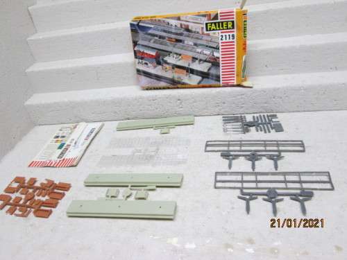 N SCALE : FALLER : PLATFORM KIT - BOXED
