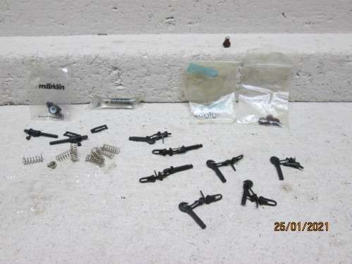G SCALE : OLD STYLE COUPLINGS - X7 + BITS AND PIECES