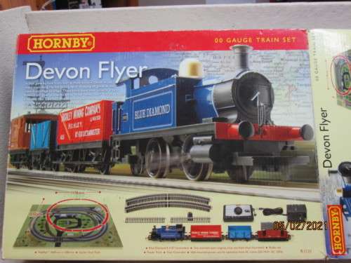 OO SCALE : HORNBY : DEVON FLYER TRAIN SET - BOXED