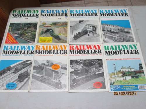 RAILWAY MODELLER  : X8 MAGAZINES
