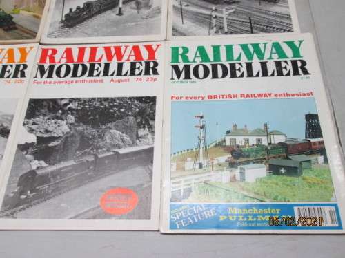RAILWAY MODELLER  : X8 MAGAZINES