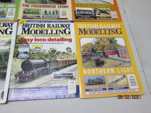 BRITISH RAILWAY MODELLING : MAGAZINES X8