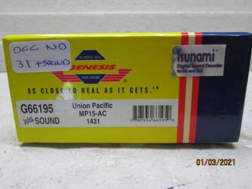 HO SCALE : GENESIS DCC : UNION PACIFIC MP15-AC DIESEL LOCOMOTIVE - BOXED