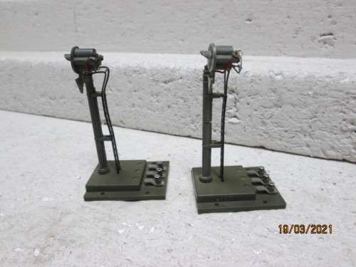 HO/OO SCALE : LIMA :  RAIL ROBOTS - X2