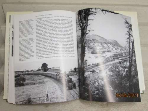 REDUCED TO CLEAR : HARD COVER BOOK : SR150 - THE SOUTHERN RAILWAY