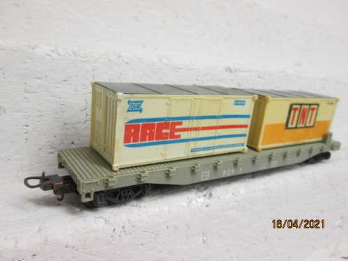 HO SCALE : LIMA : FCF CONTAINER WAGON
