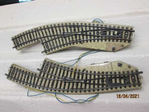 HO SCALE : MARKLIN : M TRACK - X98 PIECES