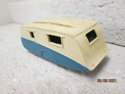 DINKY TOYS : CARAVAN