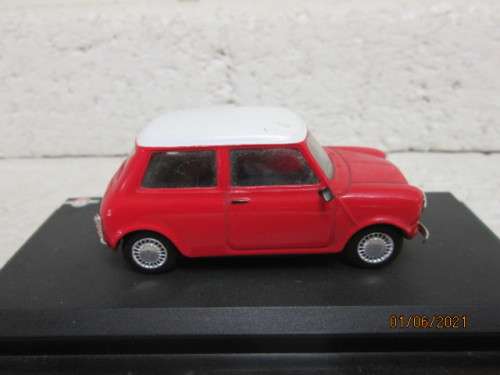 1:43 SCALE : MINI COOPER