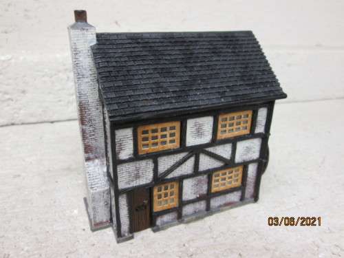 OO SCALE : HORNBY : RESIN HUBBARDS HILLS MILL - BOXED