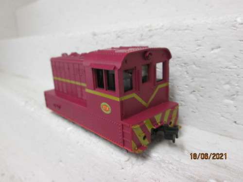 HO SCALE : MODEL POWER : SAR : 17F SHUNTER - BOXED
