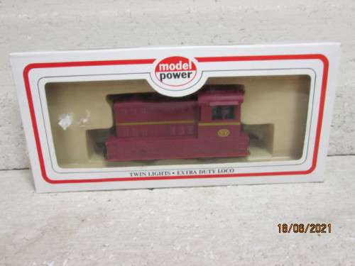 HO SCALE : MODEL POWER : SAR : 17F SHUNTER - BOXED