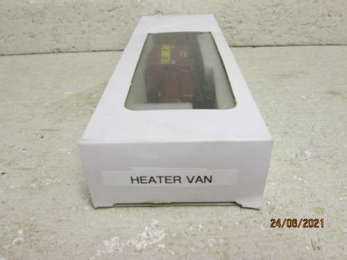 HO SCALE : SAR STEAM HEATER VAN - BOXED