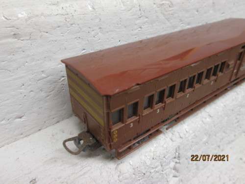HO SCALE : LIMA : SAR : V8 GUARDS VAN