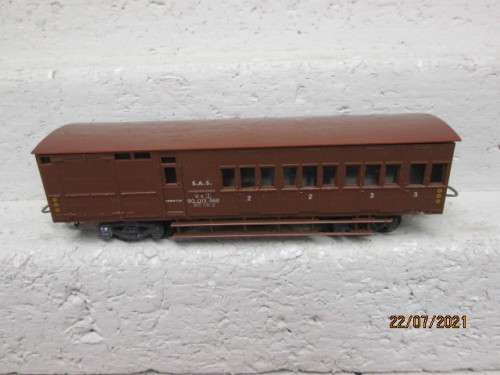 HO SCALE : LIMA : SAR : V8 GUARDS VAN