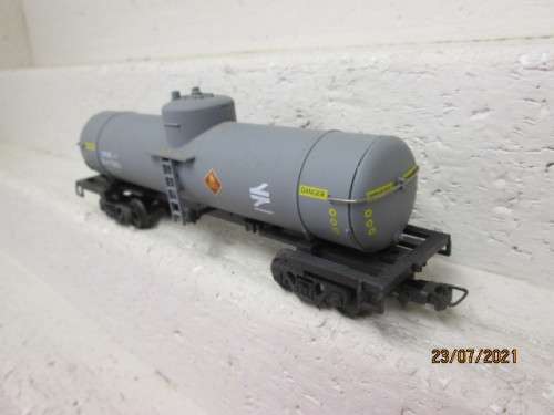 HO SCALE : FRATESCHI SAR/SPOORNET: XPHR TANKER - BOXED