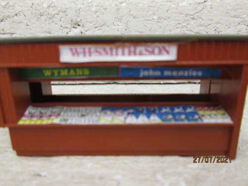 HO SCALE : STATION PLATFORM SHOP