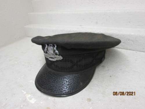 SOUTH AFRICAN RAILWAY STATION MASTERS HAT