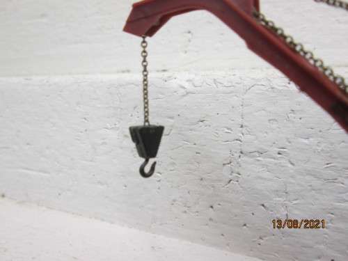 OO SCALE: HORNBY : CRANE