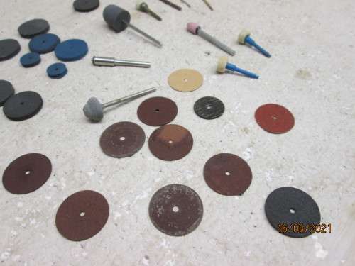 DREMEL - BITS AND ACCESSORIES