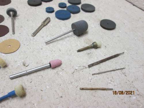 DREMEL - BITS AND ACCESSORIES