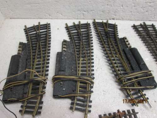HO SCALE : FLIESCHMANN BRASS TRACK - X31 PIECES