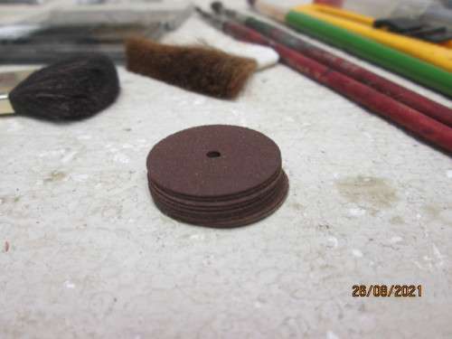 HO SCALE : VARIOUS SPARES, TOOL AND BITS AND PIECES FOR LAYOUT
