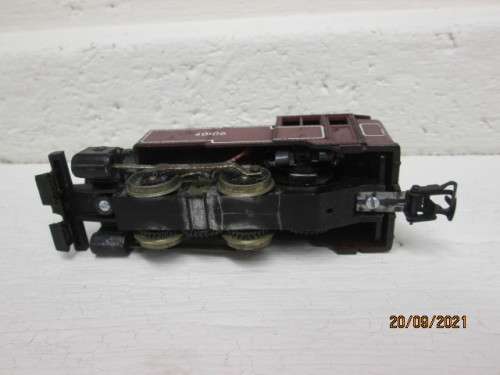 HO SCALE : LIMA : 0-4-0 RED STEAM LOCOMOTIVE