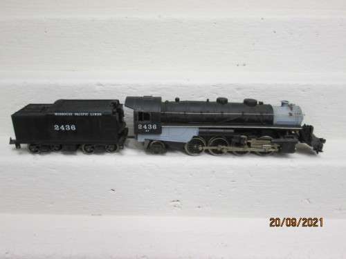 HO SCALE : LIMA : 2-8-2 MISSOURI PACIFIC LINES - STEAM LOCOMOTIVE