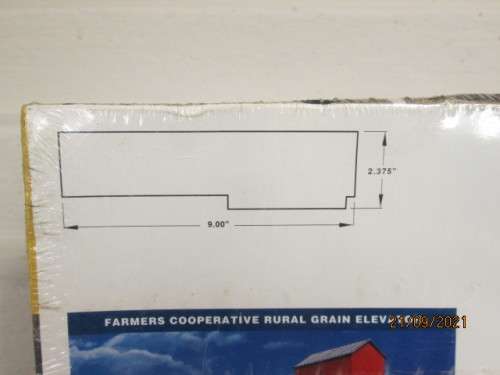 N SCALE : WALTHERS SUNRISE FEED MILL BUILDING KIT - BOXED