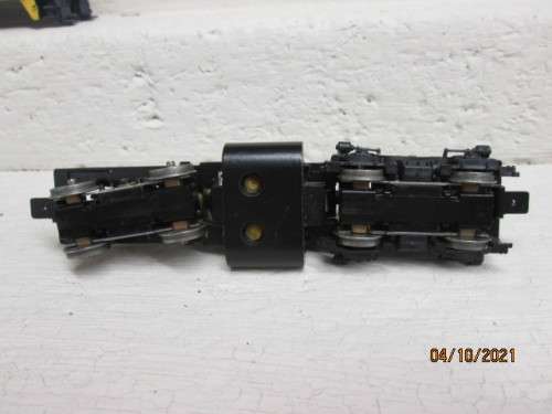 HO SCALE : ATHEARN : SW 1500 SANTE FE DIESEL LOCOMOTIVE