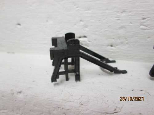 OO SCALE : HORNBY BUFFER STOPS - X2