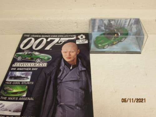 THE JAMES BOND CAR COLLECTION : MODEL + MAGAZINE -  NO.6 - JAGUAR XKR - DIE ANOTHER DAY