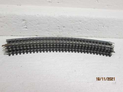 HO SCALE : MARKLIN : K-TRACK - X4 BENDS