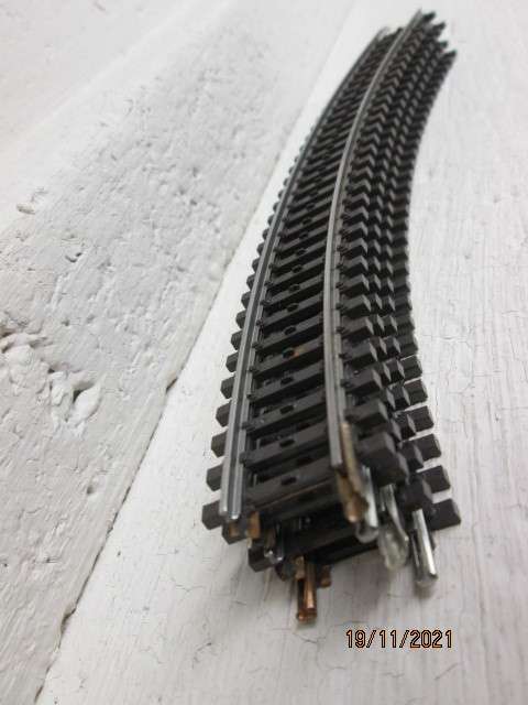 HO SCALE : MARKLIN : K-TRACK - X4 BENDS
