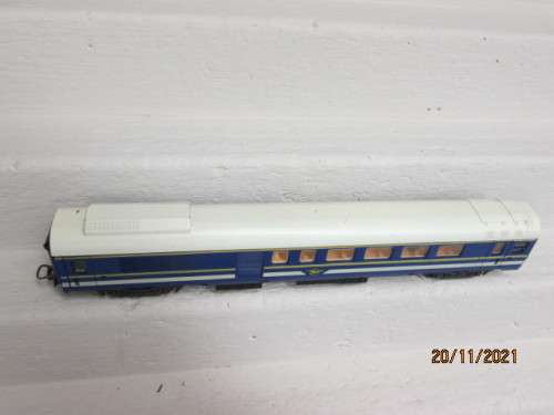 HO SCALE : LIMA SAR : BLUE TRAIN - COMPOSIT COACH