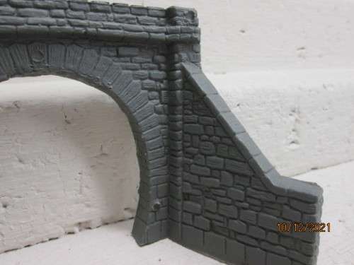 HO / OO SCALE : J&LR LIMITED : SINGLE TUNNEL ENTRANCE