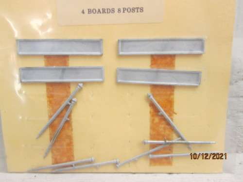 OO SCALE : SPRINGSIDE MODELS : GWR WHITE METAL NAME BOARDS - X4 - BOXED