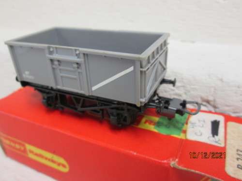 OO SCALE : HORNBY : HORNBY MINERAL WAGON - BOXED