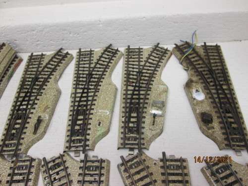 HO SCALE : MARKLIN- M TRACK : TRACK - X 53 PIECES
