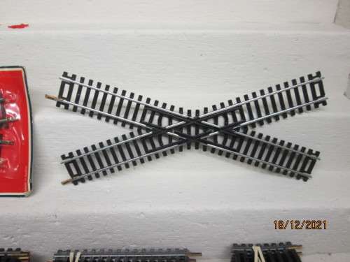 HO / OO SCALE : LIMA : TRACK - X140 PIECES (X2 BEER BOXES FULL)