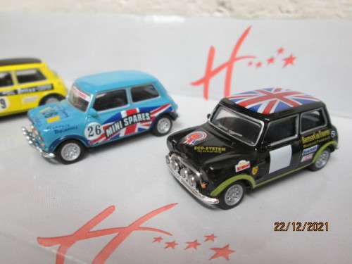 OO SCALE : HAMLEYS : RACING MINI SET OF SIX - BOXED