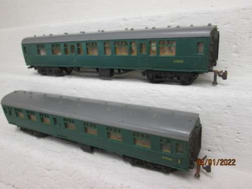 HO SCALE : JOUEF : X2 GREEN BR PASSENGER COACHES